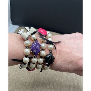 Betsey Johnson Lip Kiss Pearl Stretch Bracelet  RARE